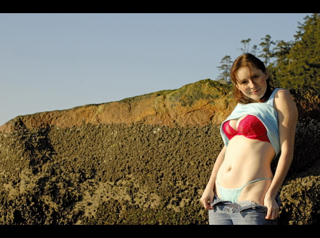 ElliNude Beach-051