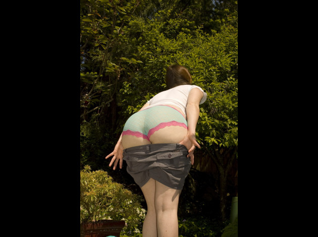 ElliNude WetGarden-013
