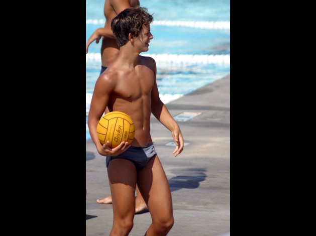 GREY SPEEDO BOY - JEUNE SPORTIF