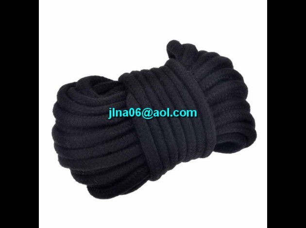 100392 Corde coton noire de 4m60 en 8mm à 6,00€
