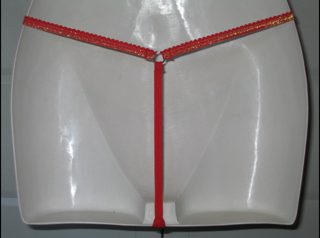 string 12135 rouge verso 