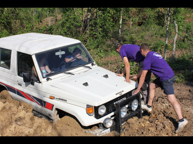 sortie-4x4 8675