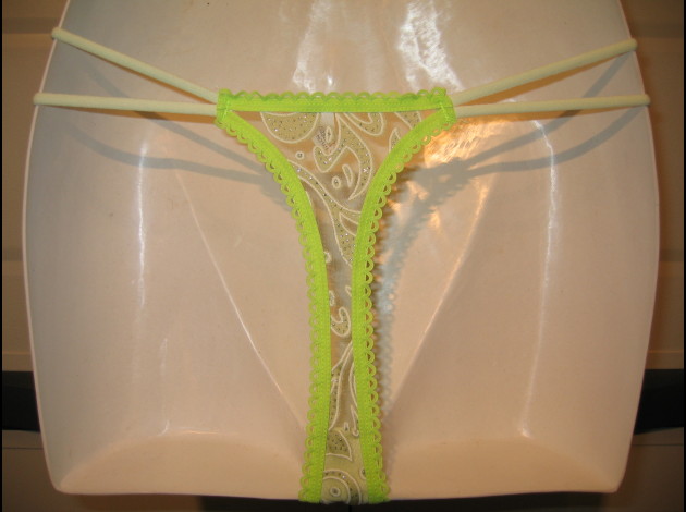 string 13170 vert pale verso