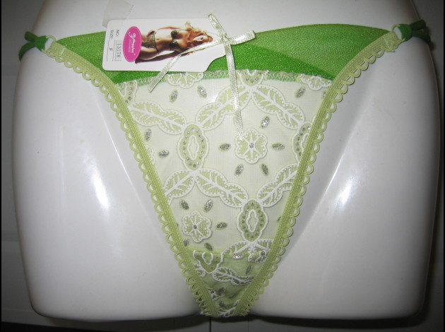 string 13178 vert pale-vert foncé recto