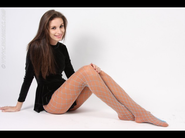 dancer-boots-pantyhose-12