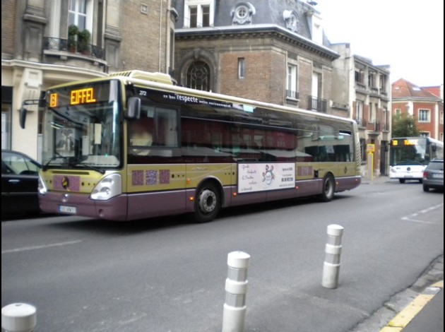 bus bus B eiffel