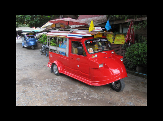 ayutthaya tuktuk