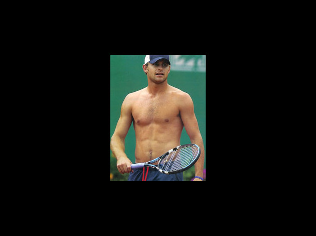 Andy Roddick torse nu