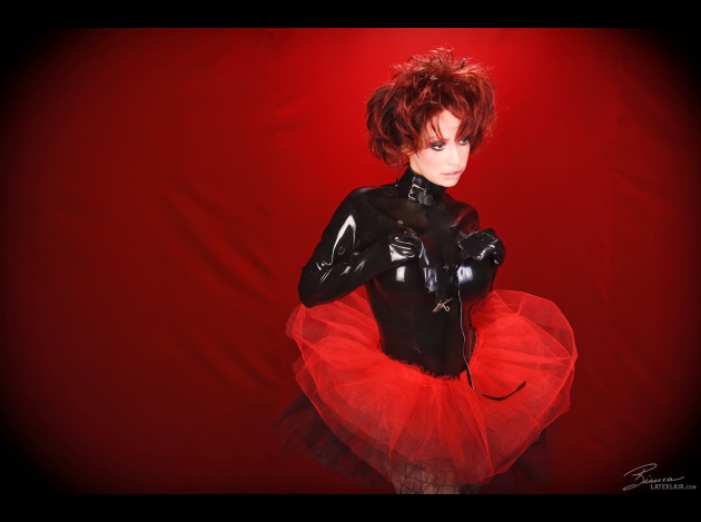 redlatexdoll082025