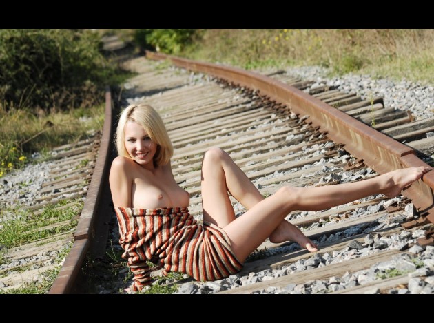Rail1