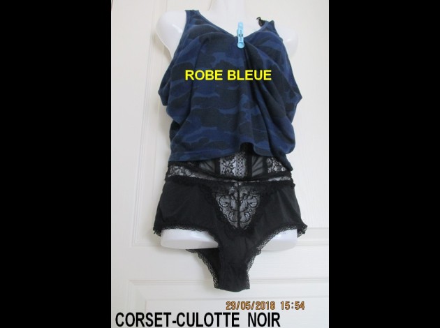 CORSET NOIR- ROBE BLEUEE