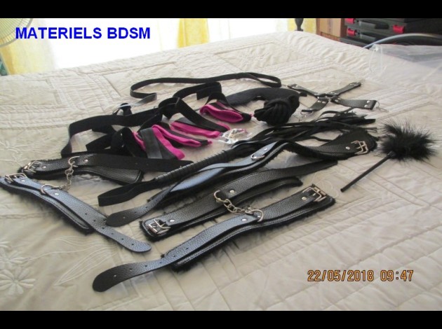 MATERIEL BDSM (1)