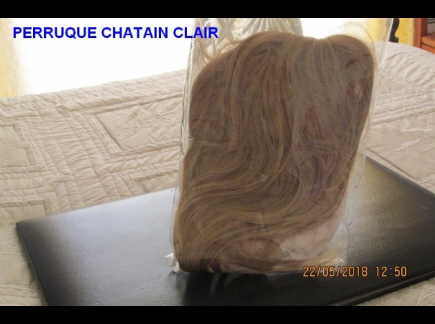 PERRUQUES CHATAIN CLAIR