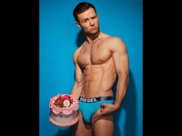 How-Hung-Is-Harry-Judd-1