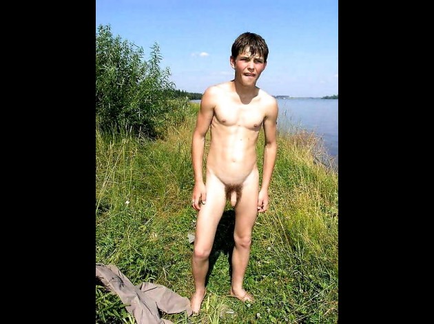 mike18-com-tags-18y-boys-twinks-244857 700 0
