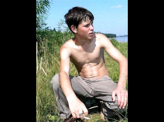 mike18-com-tags-18y-boys-twinks-244864 700 0