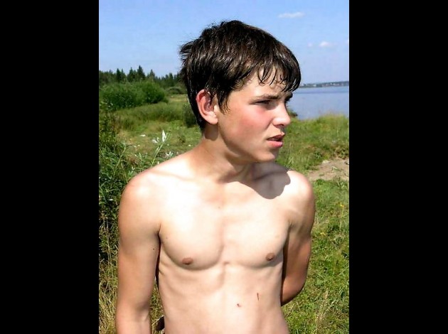 mike18-com-tags-18y-boys-twinks-244872 700 0