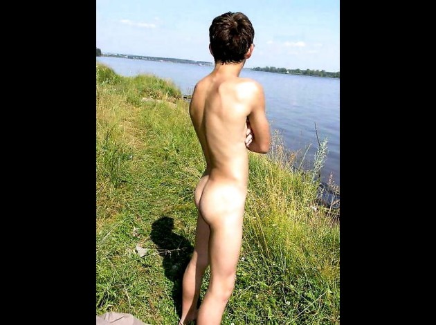 mike18-com-tags-18y-boys-twinks-244878 700 0