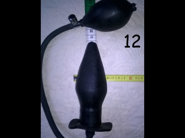 12 - Plug N° 12 - Affiché - -