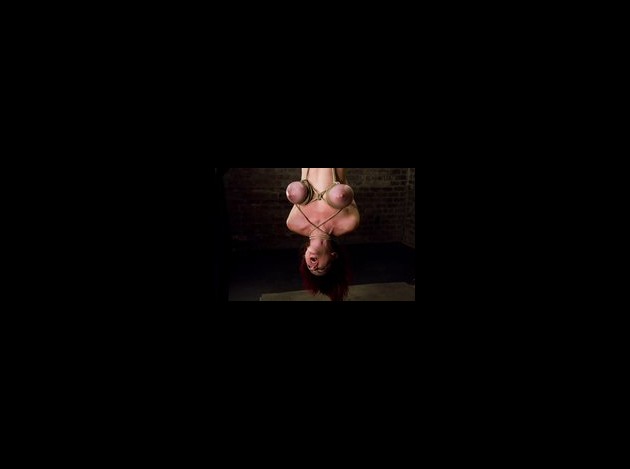 Jeu de seins (181)