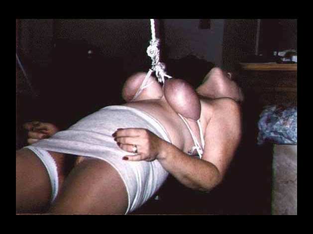 Jeu de seins4 (43)