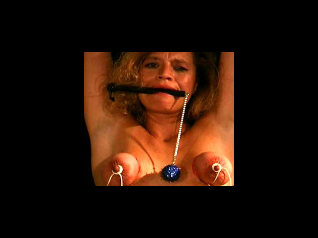 Travail des seins (72)