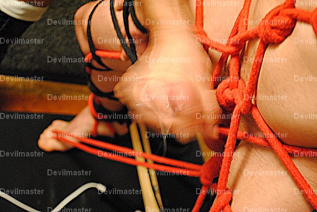 15-04-27-antinous-et-shibari 0136