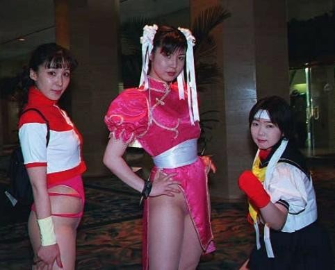 chun_li_doujin_hentai_cosplay.jpg