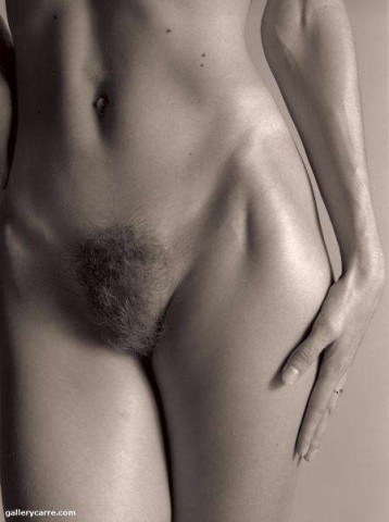 gallerycarre-black-and-white-erotica-004.jpg