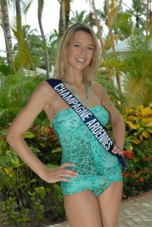2008-11-15-miss-champagne-09