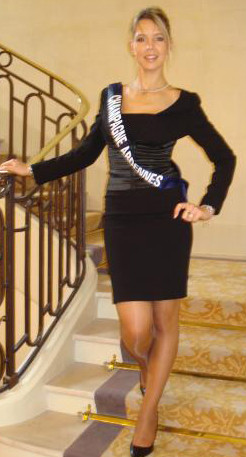 2008-11-15-miss-champagne-21
