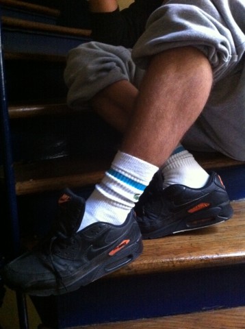 87 airmax noires & orange en 42,5 35e