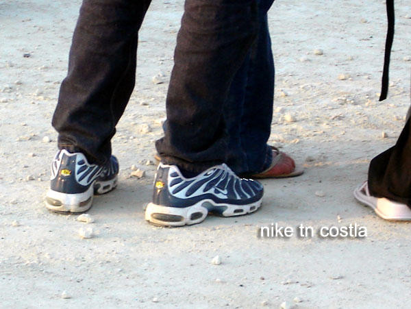 str8-tns-02.jpg