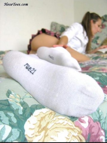 ernsclgrl105.jpg