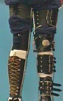 legbracedif.jpg