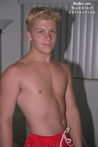 sexe_gay_gratuit_2261.jpg