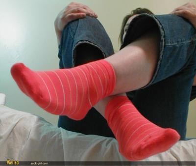 orangesocks20_20060414_1362288836.jpg