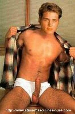 fakjasonpriestley060103.jpg