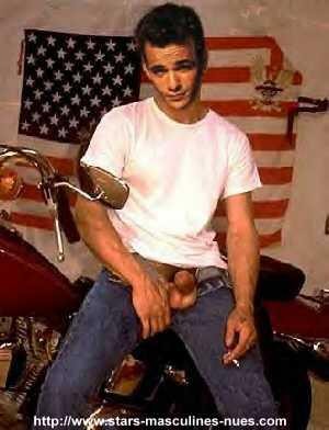 lukeperry0902-1.jpg