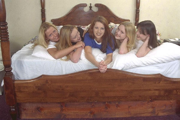 lesbian_girl_girl068.jpg