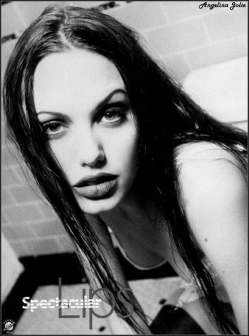 angelina_jolie_angelina_jolie037.jpg