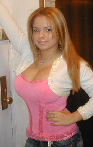2006-09-28-amatrices-gros-seins__0_.jpg