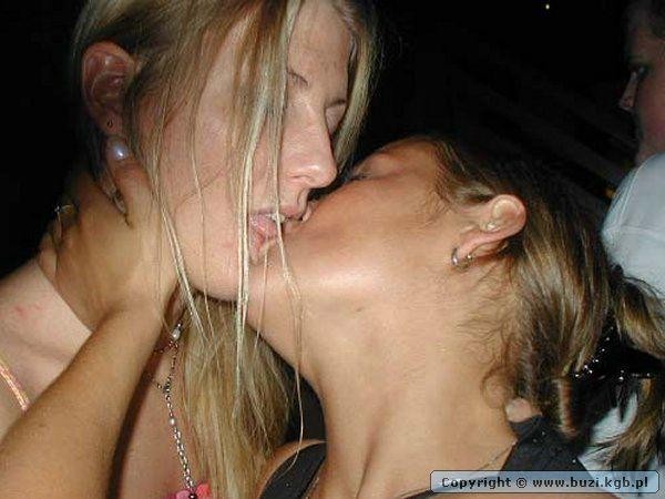 kiss079.jpg