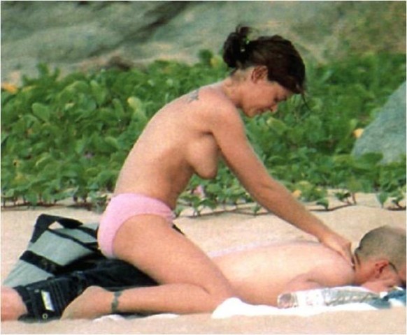 alyssamilano2.jpg