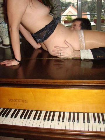 2008-01-31---piano-229-low.jpg