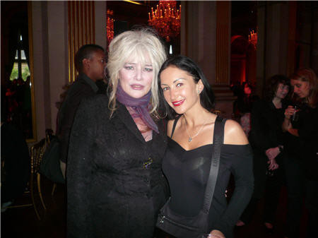 ana-vernissage-10-mai-2007.jpg
