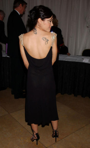 Alyssa-Milano-G--24-.jpg
