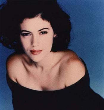 Alyssa-Milano-A--02-.jpg