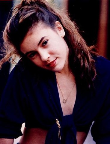 Alyssa-Milano-A--40-.jpg