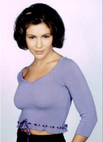 Alyssa-Milano-A--44-.jpg
